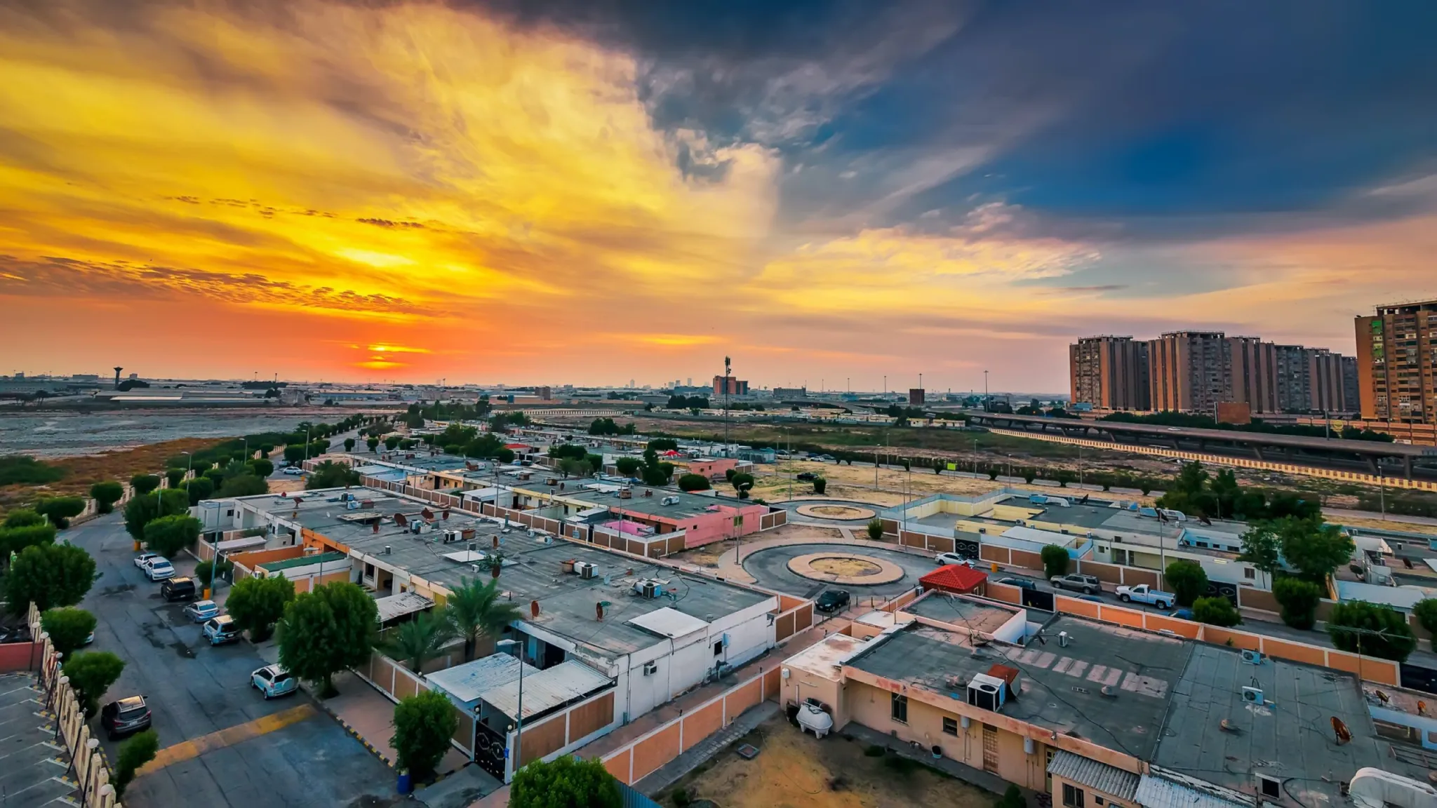 الرحال للاستقدام Office